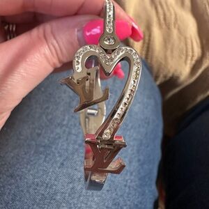 Silver LV hearts cuff bracelet.